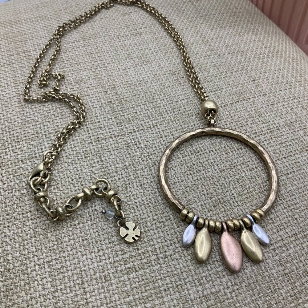 Lucky Brand Tri Colored Metals Circle Pendant Dangles Gold Tone Chain Necklace